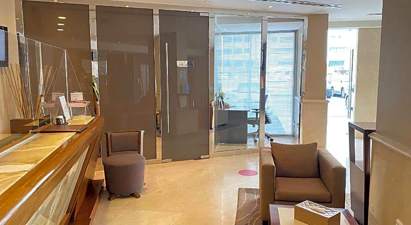 Phoenix Plaza Hotel Apartments