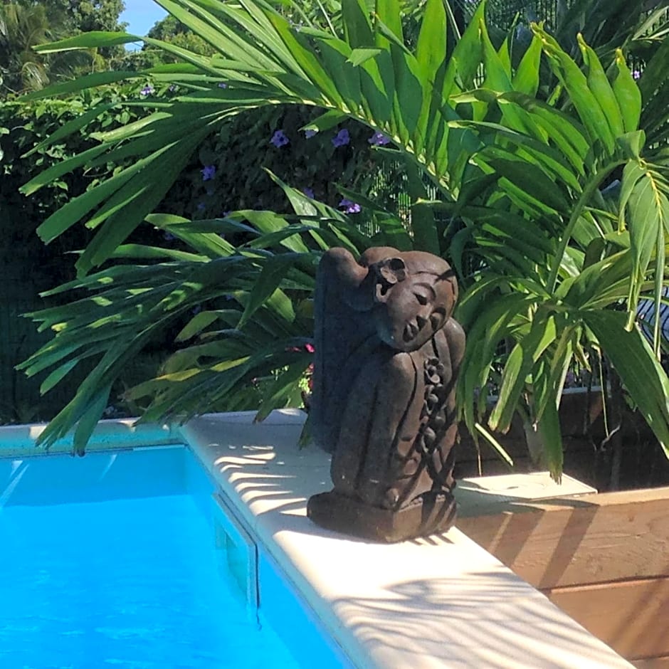 Chambre d'hôte Coeur-CoCo piscine