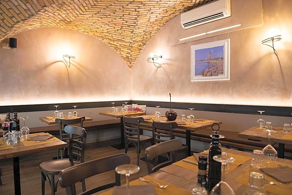Alessi Hotel Trattoria