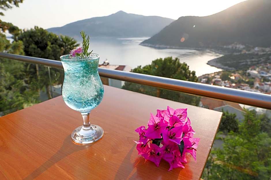 Happy Hotel Kalkan