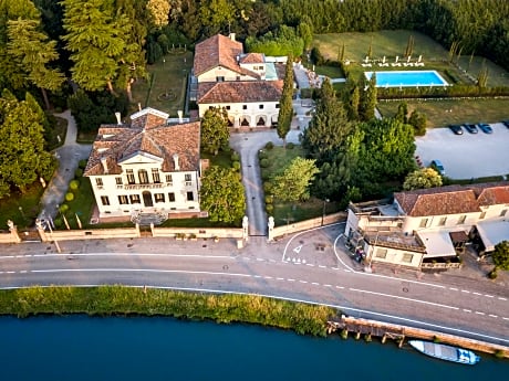 Relais et Chateaux Hotel Villa Franceschi