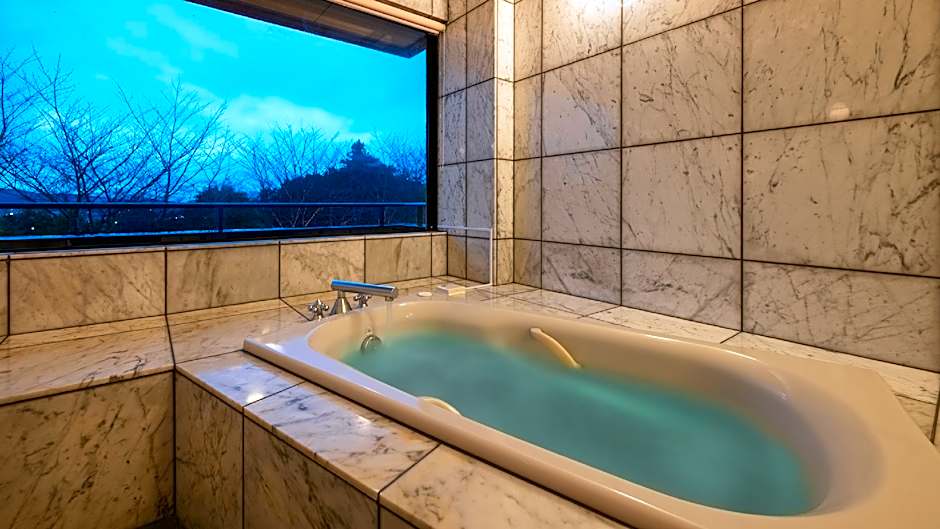 Hotel Io Alpheratz
