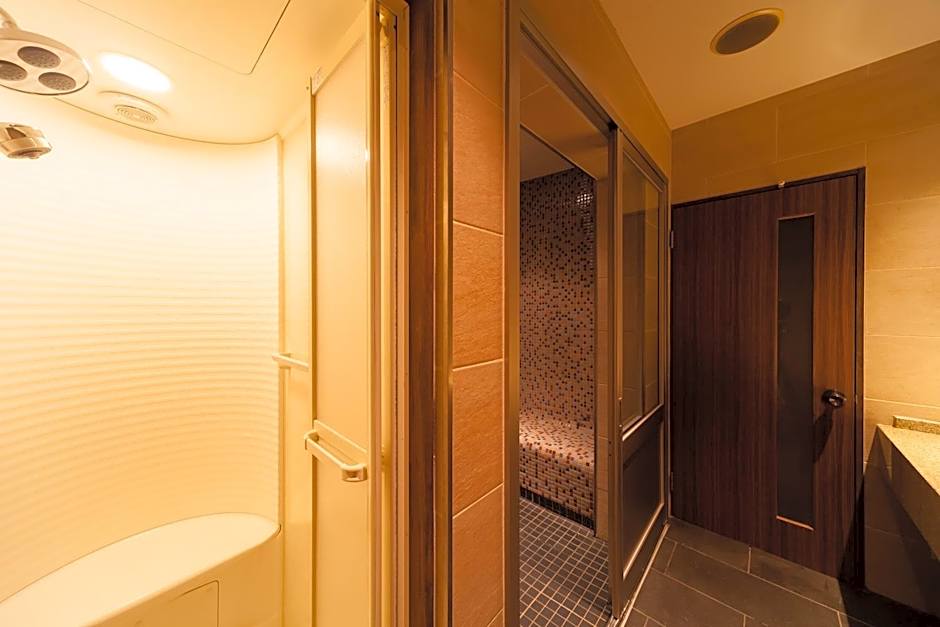 Phoenix Hotel by HHG