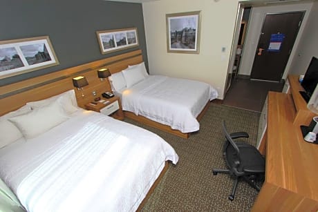 Double Room with Two Double Beds - Non-Smoking