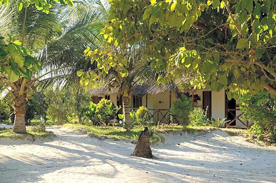 Kaure Sand Beach Lodge