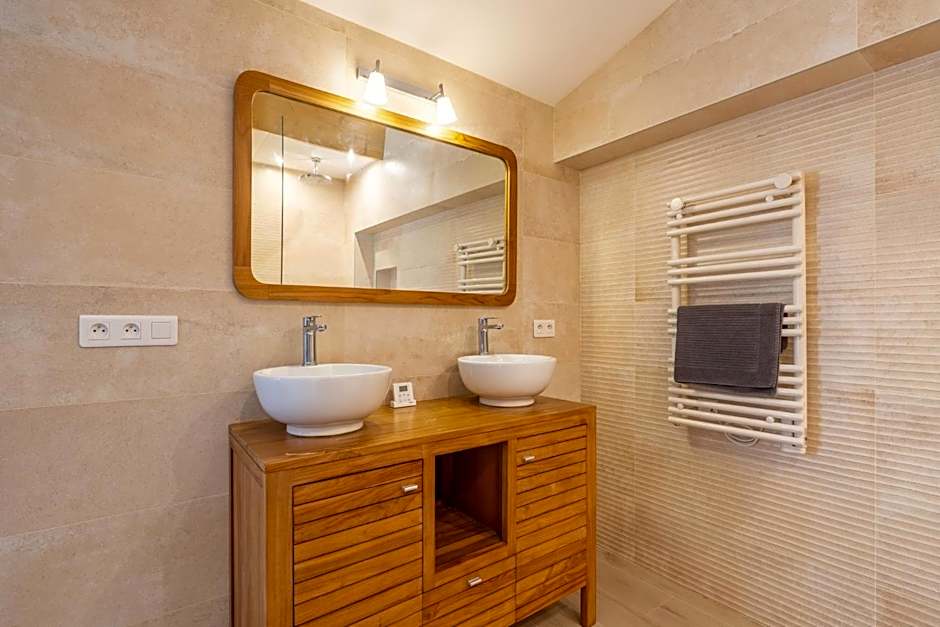 Residence Melody - Adult only