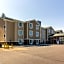 Cobblestone Hotel & Suites - Greenville