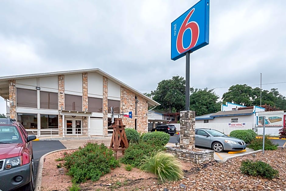 Motel 6 Boerne