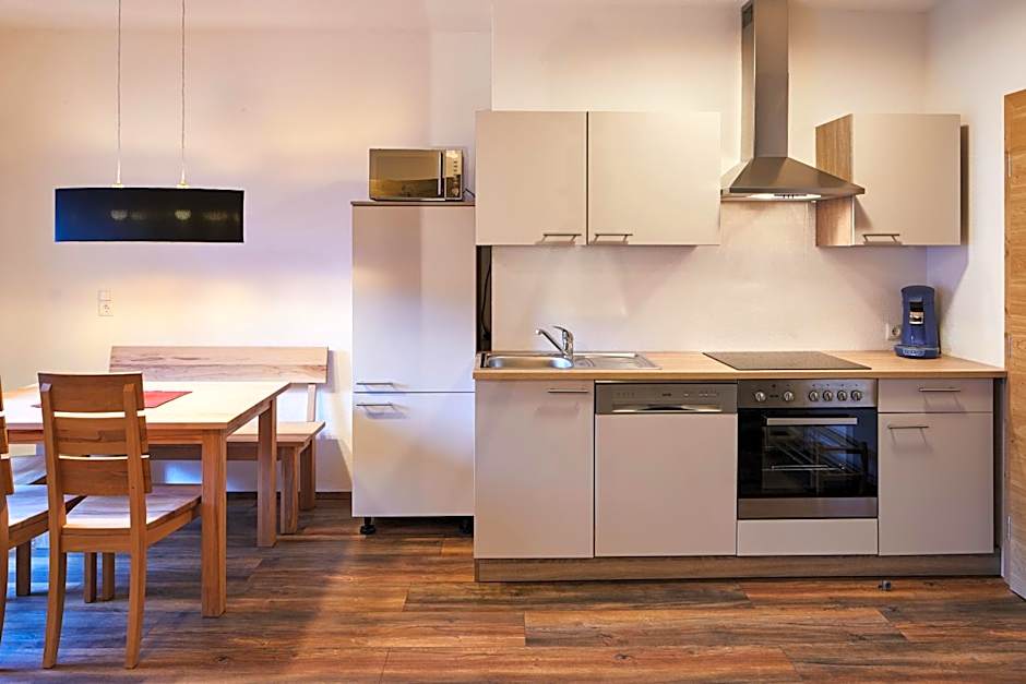 Tirolerhof - Appartementhaus