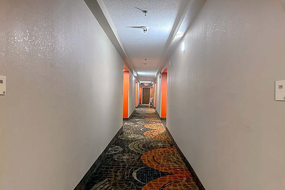 Classic Inn By OYO I- 240 Near Memphis Airport