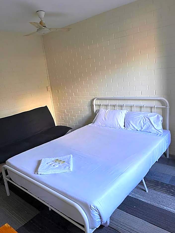 H & D Apartments