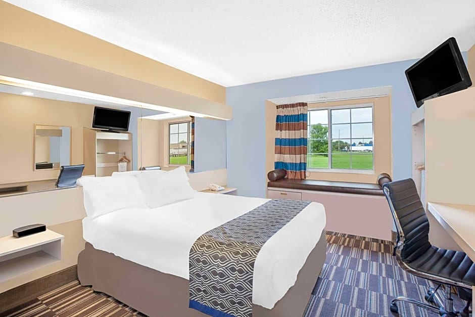 Microtel Inn & Suites By Wyndham Clear Lake