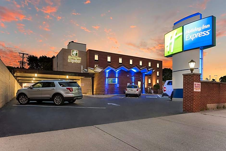 Holiday Inn Express Columbus Downtown By IHG