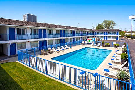 Express Inn Near Columbus Airport
