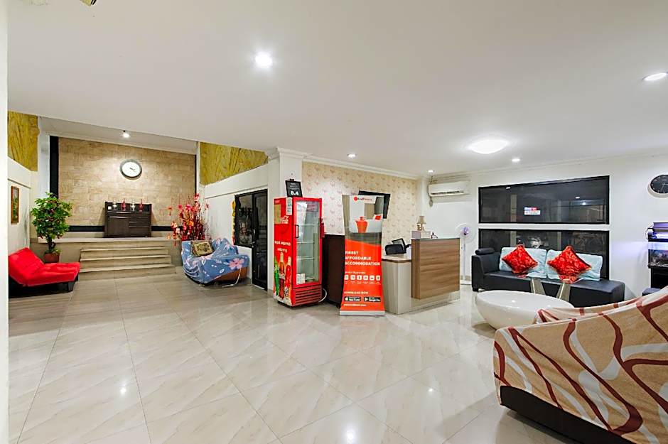 RedDoorz near Palembang Trade Center 3