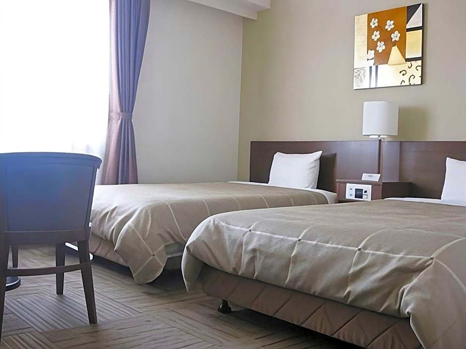 Hotel Route Inn Nobeoka Ekimae