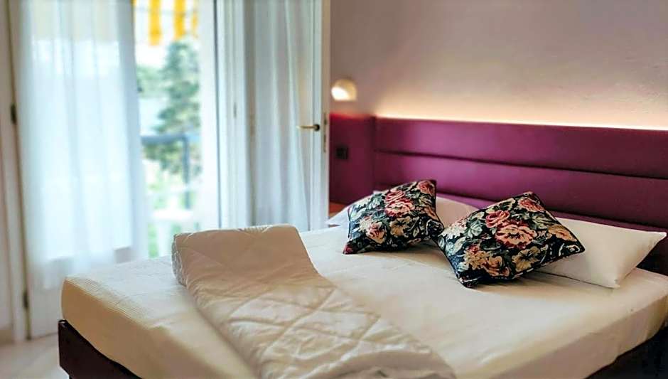 Hotel Villa Platani