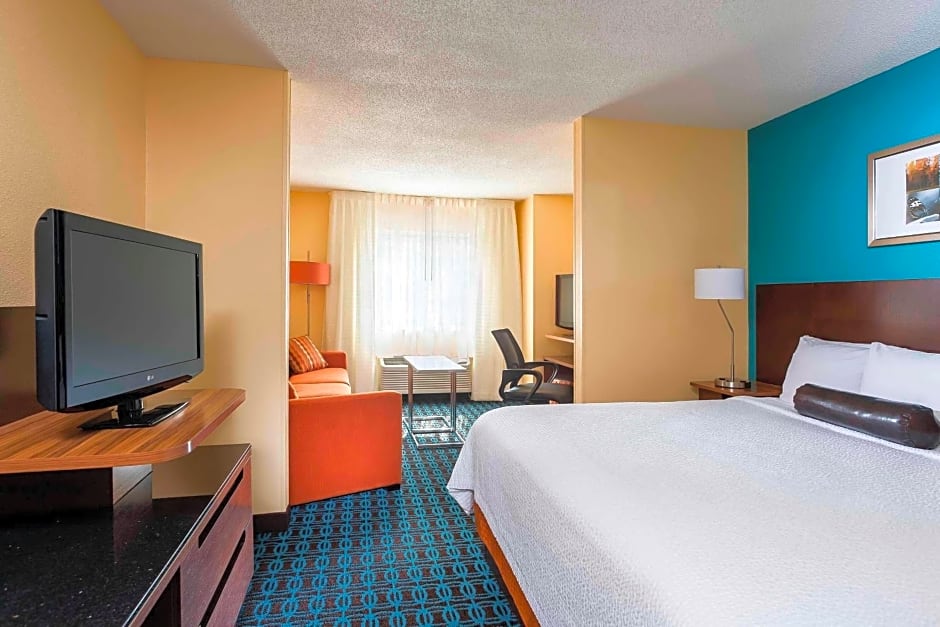 Fairfield Inn & Suites Holland