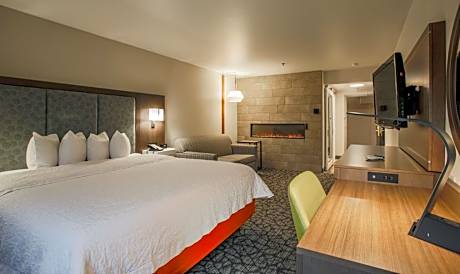 King Room with Sofa Bed and Fireplace