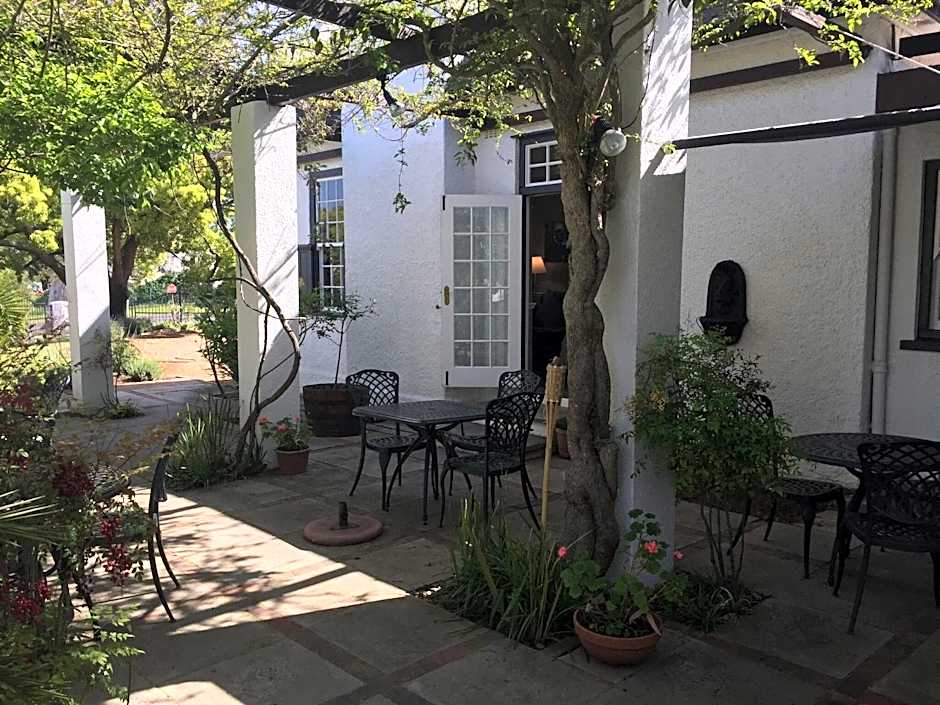 Albourne Guesthouse