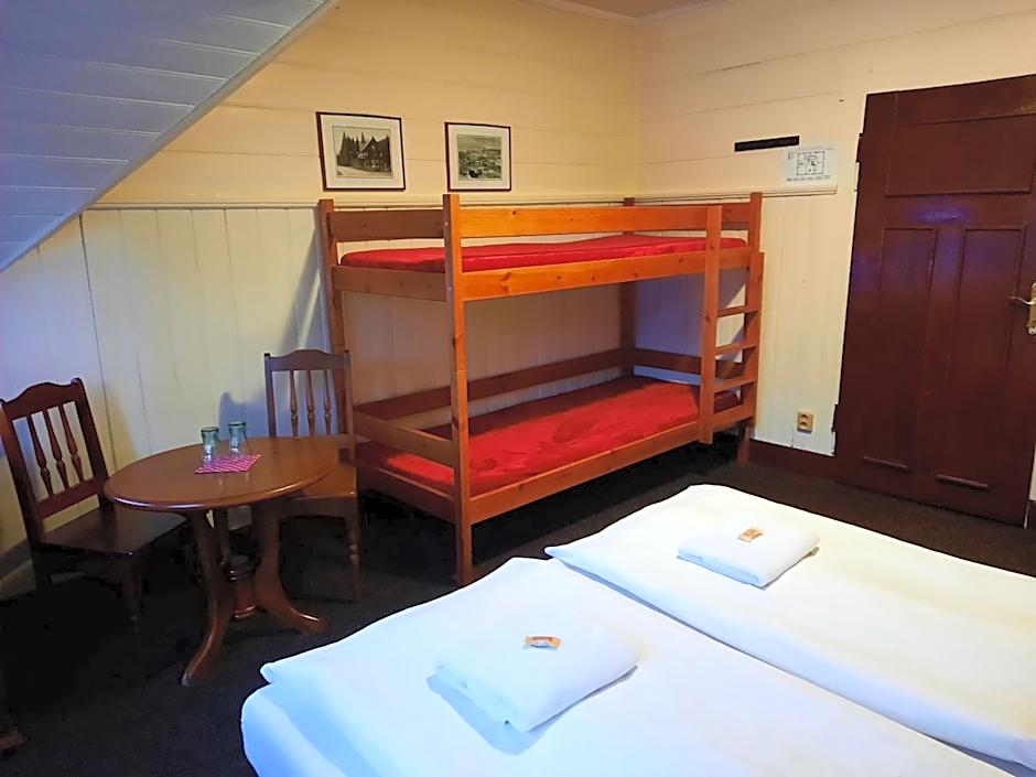 Hotel Diana