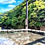 Yuze Hotel