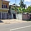 OYO 93073 Penginapan 69