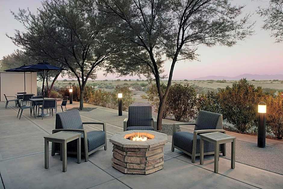 Fairfield Inn & Suites by Marriott Phoenix Chandler/Fashion Center