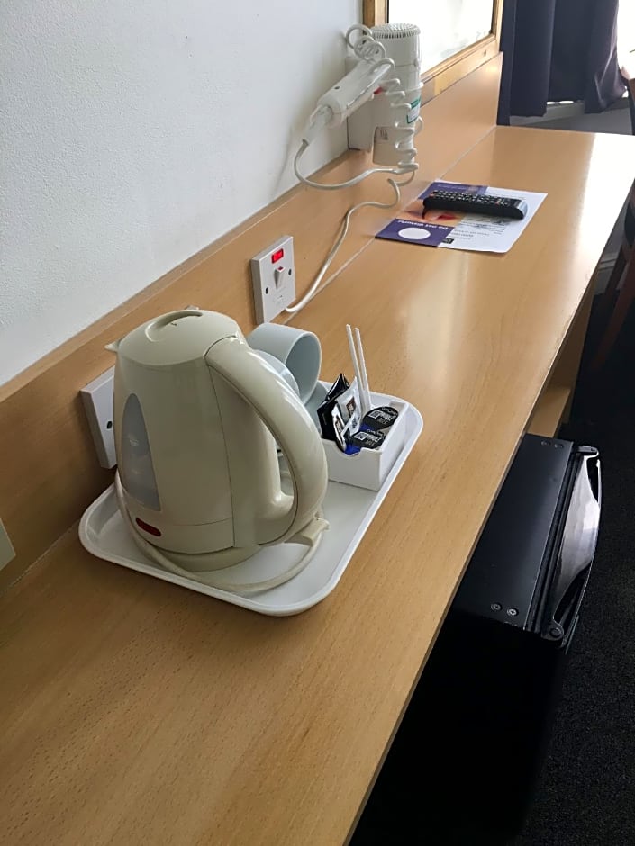 Clapham South Belvedere Hotel