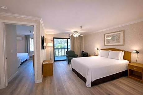 Friday Harbor Suites