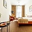 Hotel Lothus