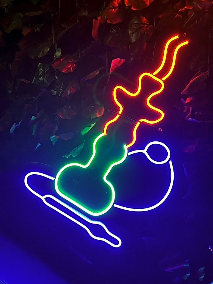 BEST DEAL - Kings Hotel