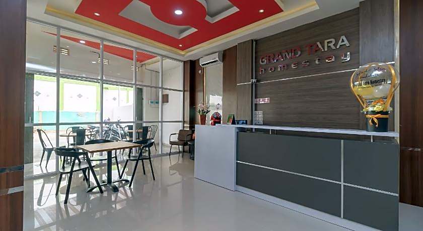 RedDoorz Plus @ Grand Tara Homestay Palembang