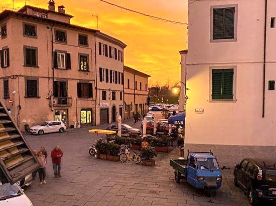 Ororosa Lucca City Center Apartment