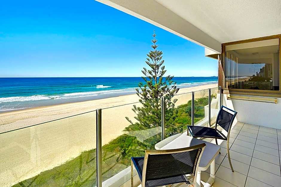 Dorchester On The Beach