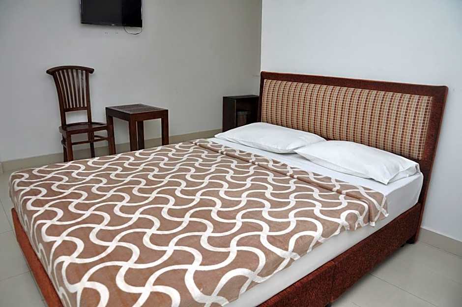 Saasha City Hotel