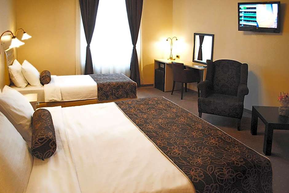 Belgrade City Hotel