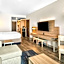 Best Western Plus Settlers Point