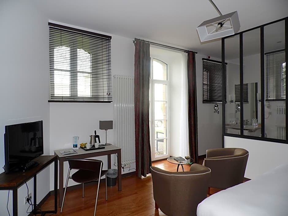 Clos de Vallombreuse, The Originals Relais (Relais du Silence)