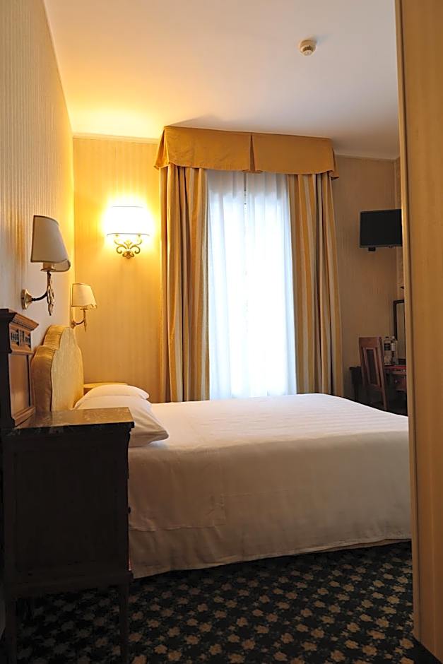 Hotel Ristorante Ca' Nova