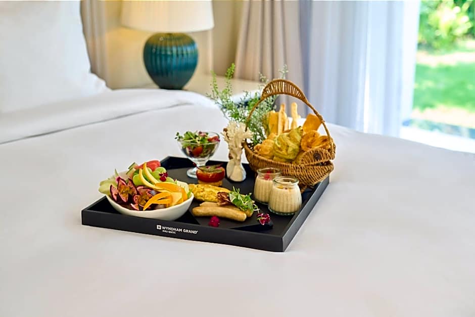Wyndham Grand Phu Quoc