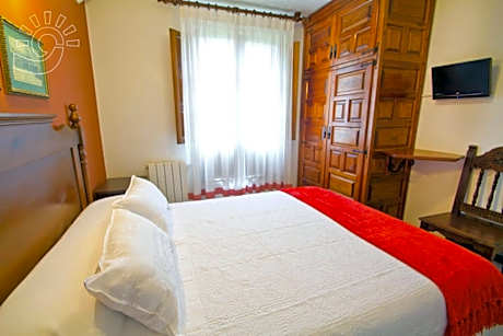 Triple Room with Garden View