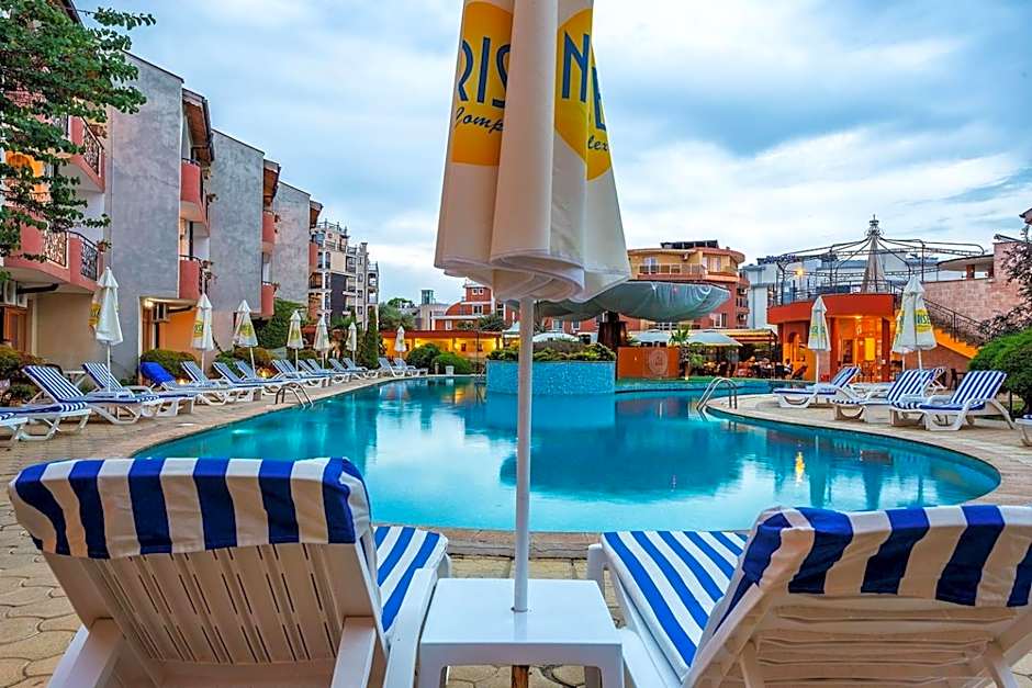 Complex Sunrise by HMG - All Inclusive