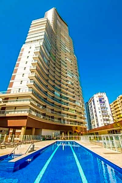 Studio moderno em condomínio de luxo pé na areia