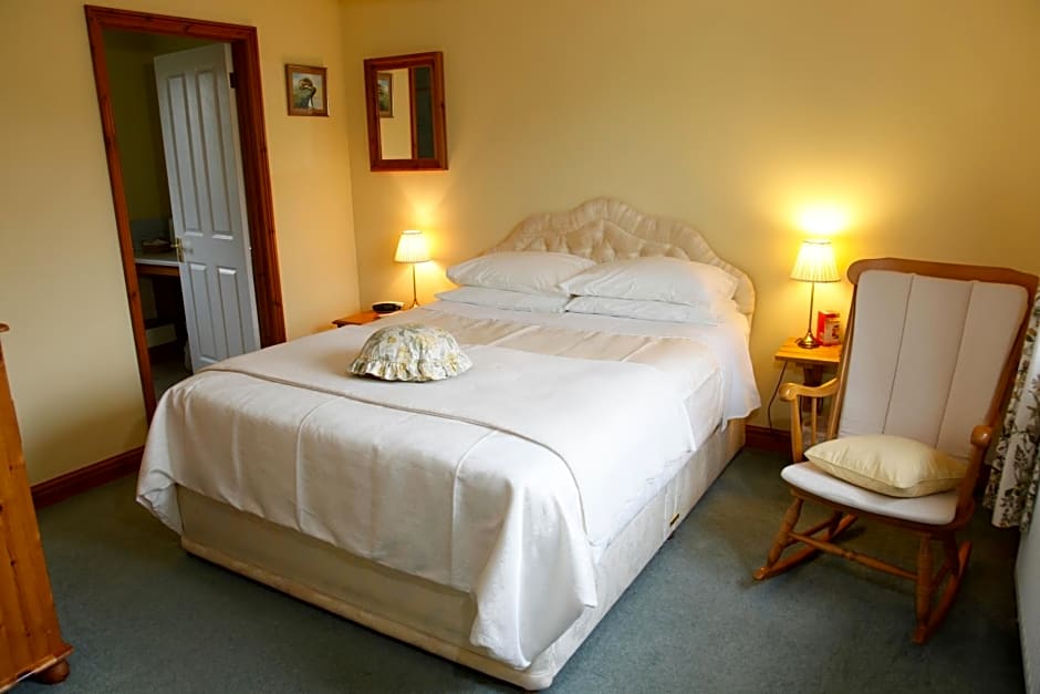 Two Hoots Bed and Breakfast