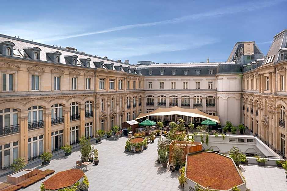 Crowne Plaza Paris République By IHG