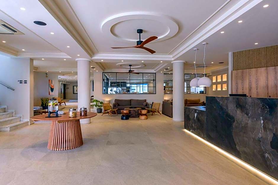 Zeus Hotels Neptuno Beach