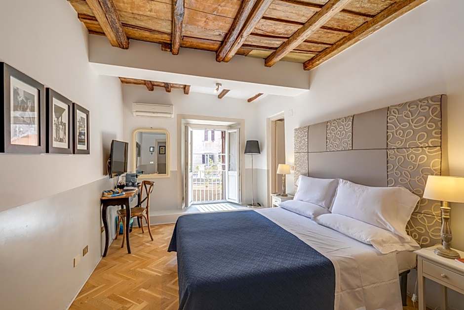 The Bluehostel