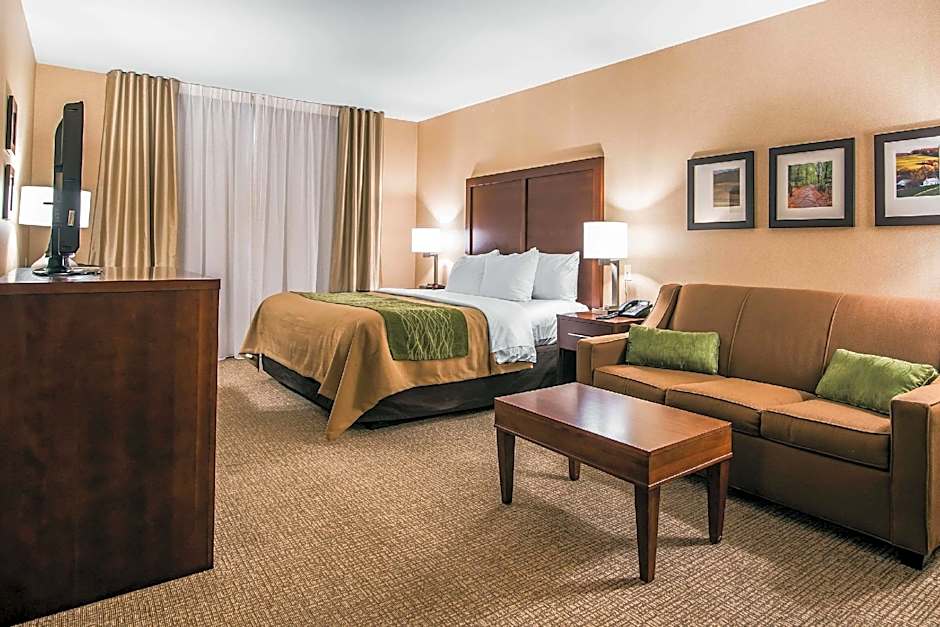 Quality Inn & Suites Towanda