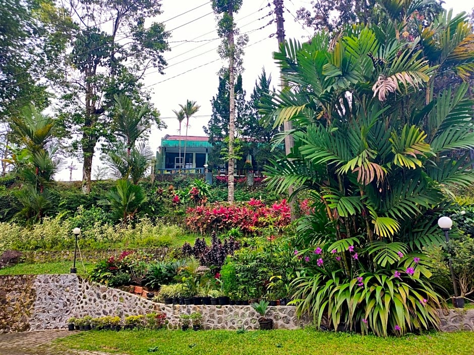 Hotel Anita Baturaden Mitra RedDoorz